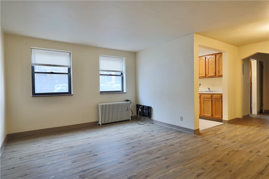 Mt. Lebanon, Pennsylvania 15228, United States, 1 Bedroom Bedrooms, ,1 BathroomBathrooms,Residential,Active,13820