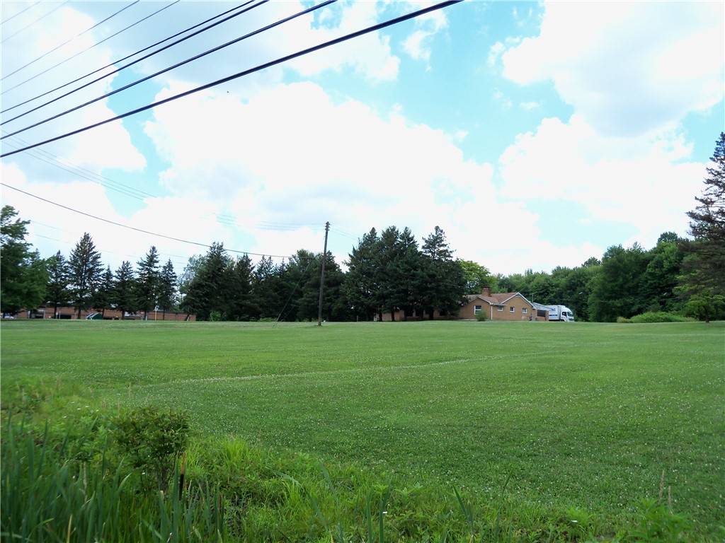 Neshannock Twp, Pennsylvania 16105, United States, 3 Bedrooms Bedrooms, ,2 BathroomsBathrooms,Residential,Active,47915