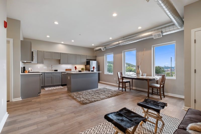 3809 Liberty Ave Ave #302, Lawrenceville, Pennsylvania image 3