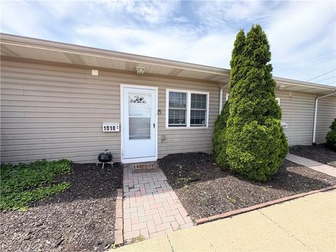 Apartment For Rent - 1010 1st Ave Ave #C<br/> Coraopolis, PA 15108