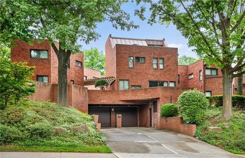 Photo of 5545 Forbes Ave #D, Pittsburgh, PA 15217 (MLS # 1736927)