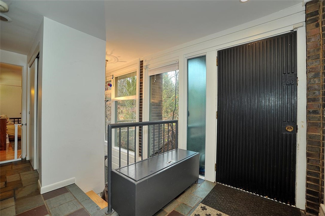 90 E Woodland Road