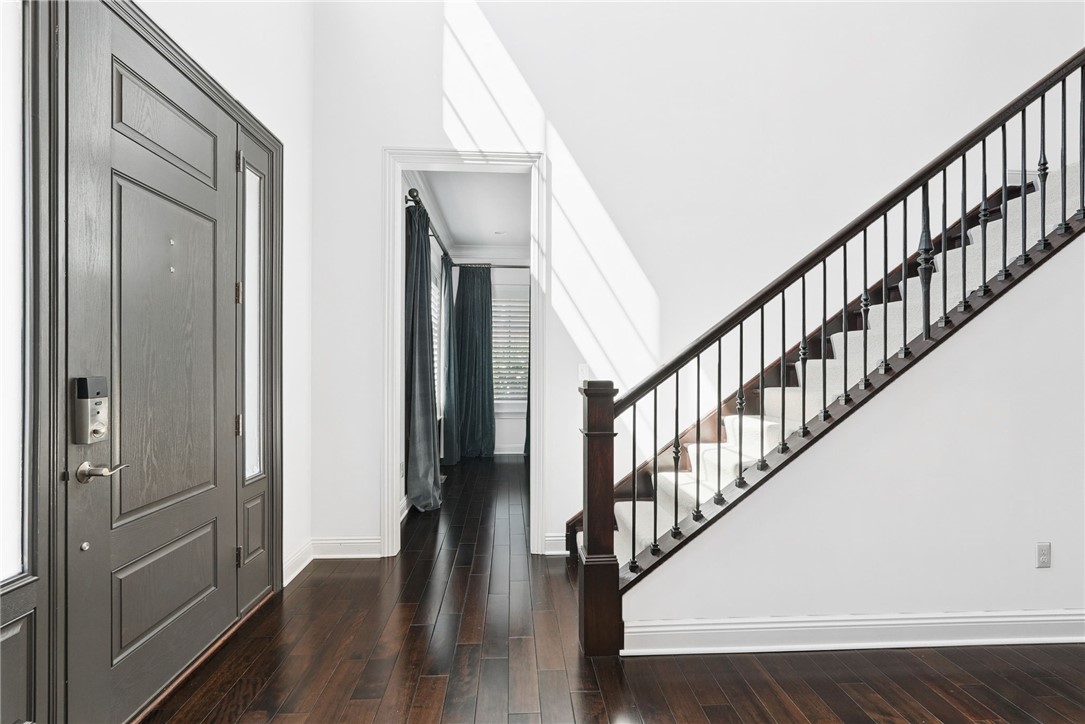 1637 Parkview