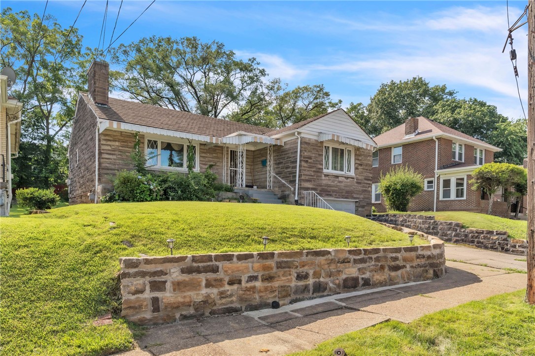 Penn Hills, Pennsylvania 15235, United States, 3 Bedrooms Bedrooms, ,2 BathroomsBathrooms,Residential,Active,164241