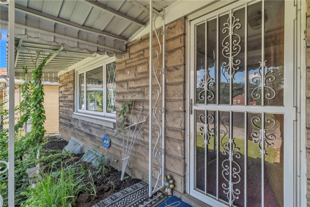 Penn Hills, Pennsylvania 15235, United States, 3 Bedrooms Bedrooms, ,2 BathroomsBathrooms,Residential,Active,164241