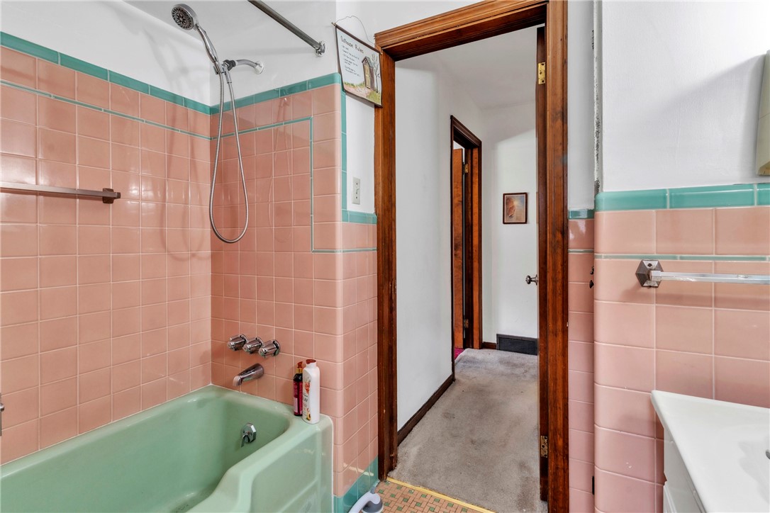 Penn Hills, Pennsylvania 15235, United States, 3 Bedrooms Bedrooms, ,2 BathroomsBathrooms,Residential,Active,164241