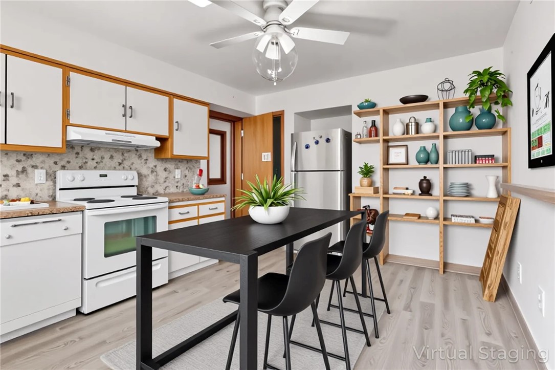 Penn Hills, Pennsylvania 15235, United States, 3 Bedrooms Bedrooms, ,2 BathroomsBathrooms,Residential,Active,164241