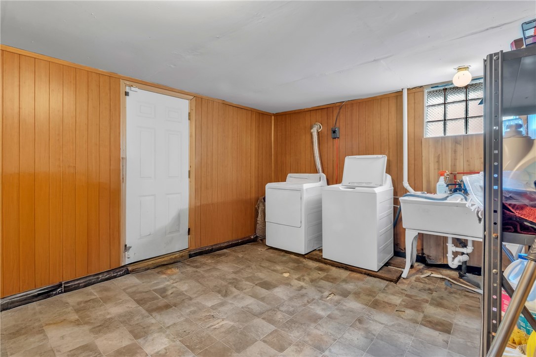 Penn Hills, Pennsylvania 15235, United States, 3 Bedrooms Bedrooms, ,2 BathroomsBathrooms,Residential,Active,164241