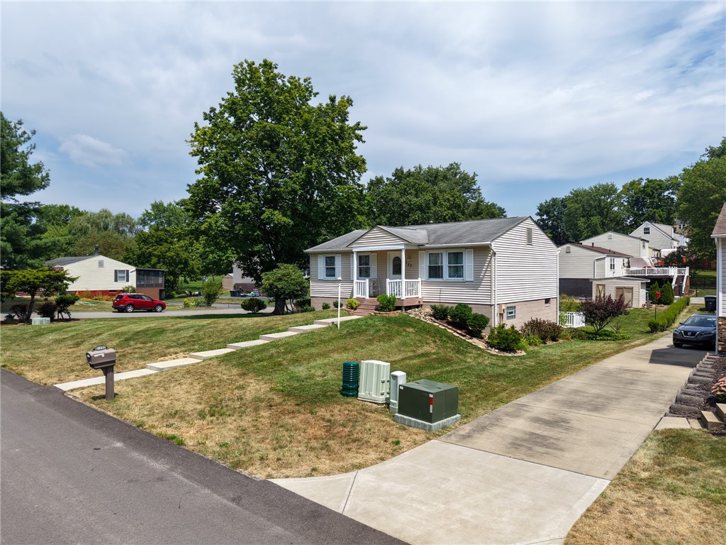 Cranberry Twp, Pennsylvania 16066, United States, 3 Bedrooms Bedrooms, ,1 BathroomBathrooms,Residential,Active,188490