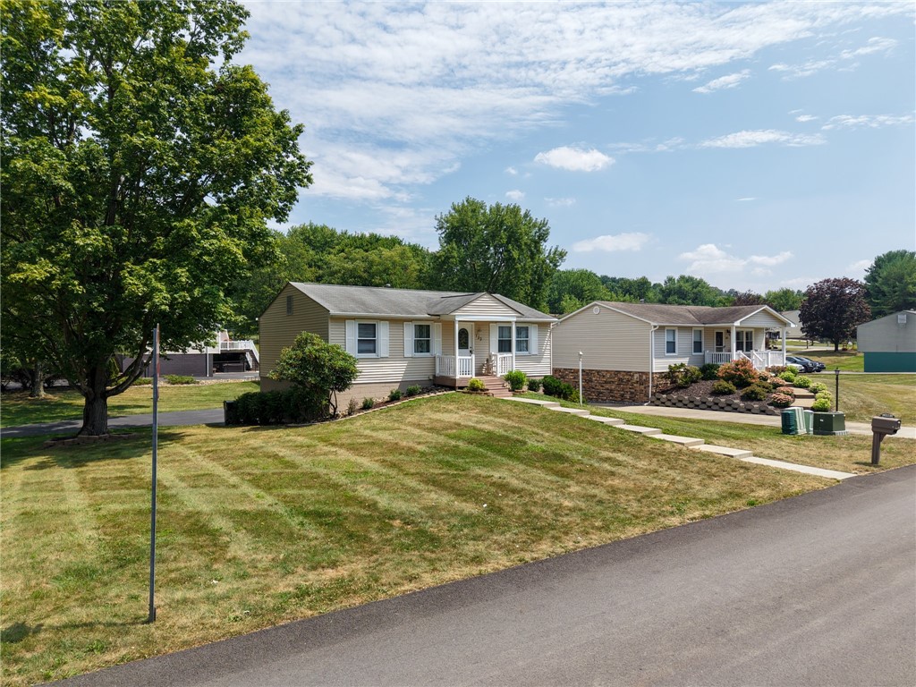 Cranberry Twp, Pennsylvania 16066, United States, 3 Bedrooms Bedrooms, ,1 BathroomBathrooms,Residential,Active,188490