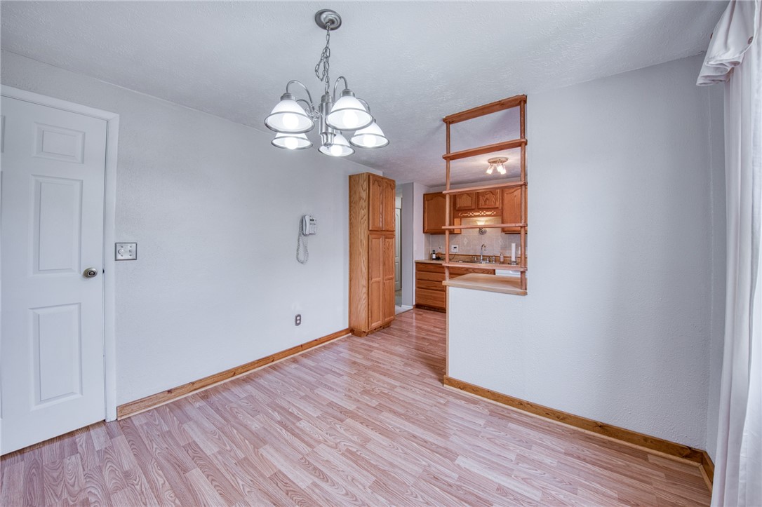 Cranberry Twp, Pennsylvania 16066, United States, 3 Bedrooms Bedrooms, ,1 BathroomBathrooms,Residential,Active,188490