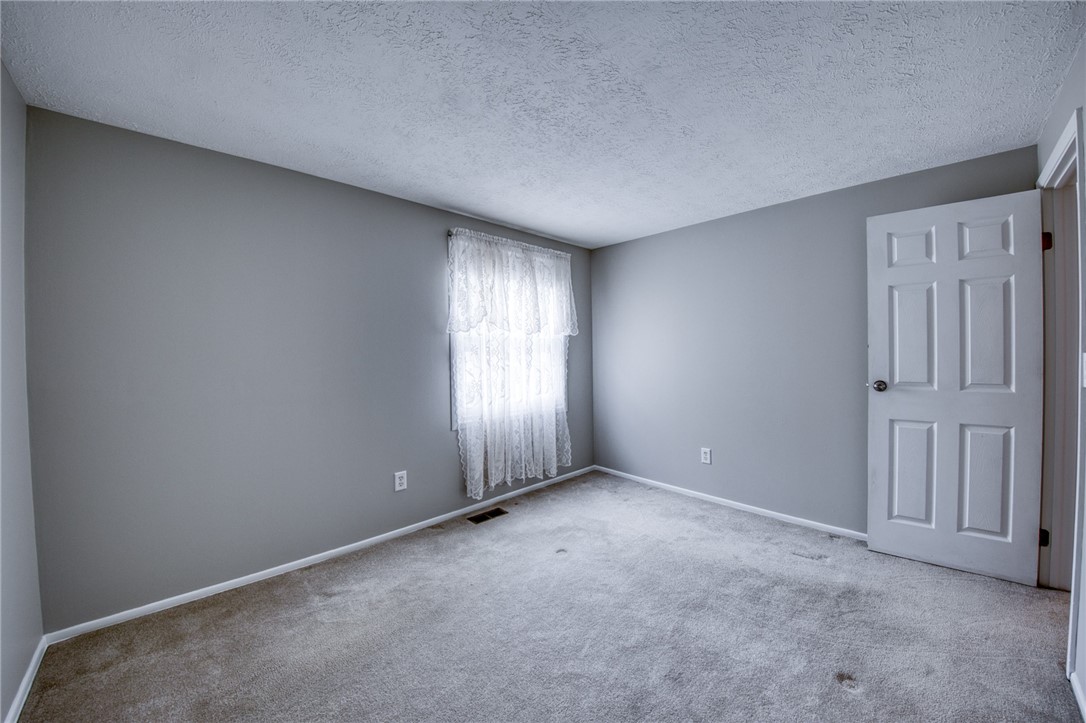 Cranberry Twp, Pennsylvania 16066, United States, 3 Bedrooms Bedrooms, ,1 BathroomBathrooms,Residential,Active,188490