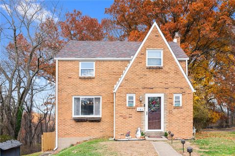 Photo of 121 Betty Jane Ct, Pittsburgh, PA 15235 (MLS # 1732907)