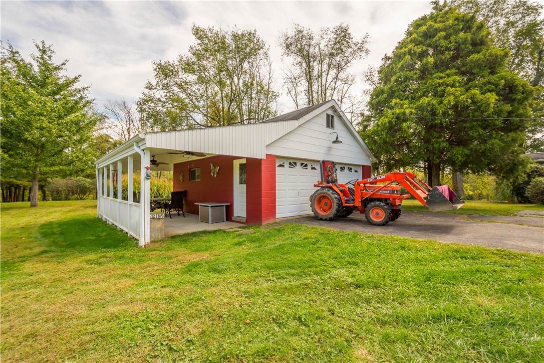 Mt Pleasant Twp, Pennsylvania 15340, United States, 3 Bedrooms Bedrooms, ,3 BathroomsBathrooms,Residential,Active,219657