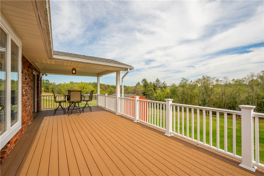 Mt Pleasant Twp, Pennsylvania 15340, United States, 3 Bedrooms Bedrooms, ,3 BathroomsBathrooms,Residential,Active,219657