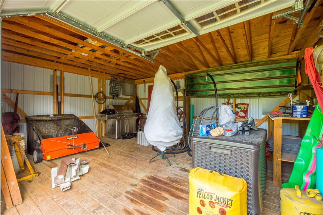 Mt Pleasant Twp, Pennsylvania 15340, United States, 3 Bedrooms Bedrooms, ,3 BathroomsBathrooms,Residential,Active,219657