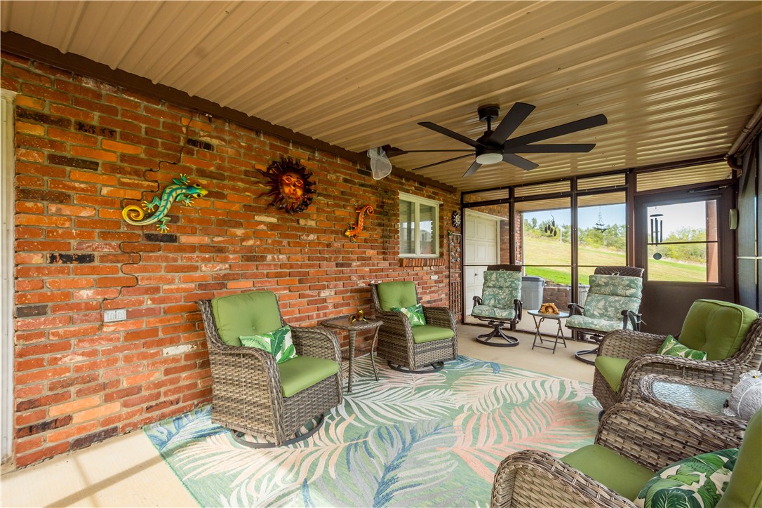 Mt Pleasant Twp, Pennsylvania 15340, United States, 3 Bedrooms Bedrooms, ,3 BathroomsBathrooms,Residential,Active,219657