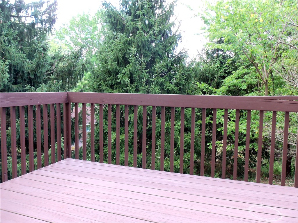 North Strabane, Pennsylvania 15317, United States, 3 Bedrooms Bedrooms, ,4 BathroomsBathrooms,Residential,Active,197825