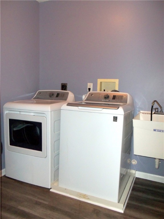 North Strabane, Pennsylvania 15317, United States, 3 Bedrooms Bedrooms, ,4 BathroomsBathrooms,Residential,Active,197825