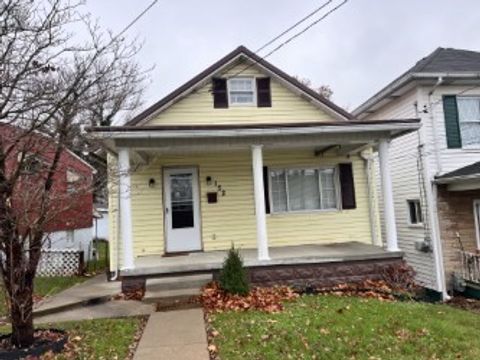 Photo of 152 E Askren St, Uniontown, PA 15401 (MLS # 1732214)