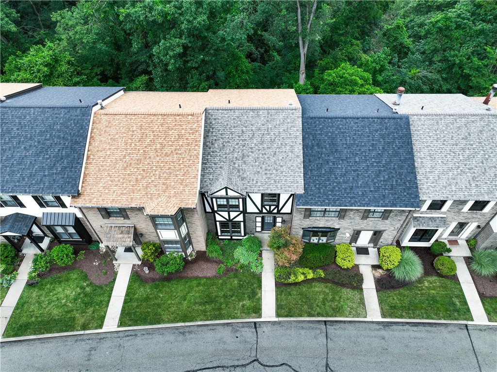 Murrysville, Pennsylvania 15668, United States, 3 Bedrooms Bedrooms, ,3 BathroomsBathrooms,Residential,Pending,181907