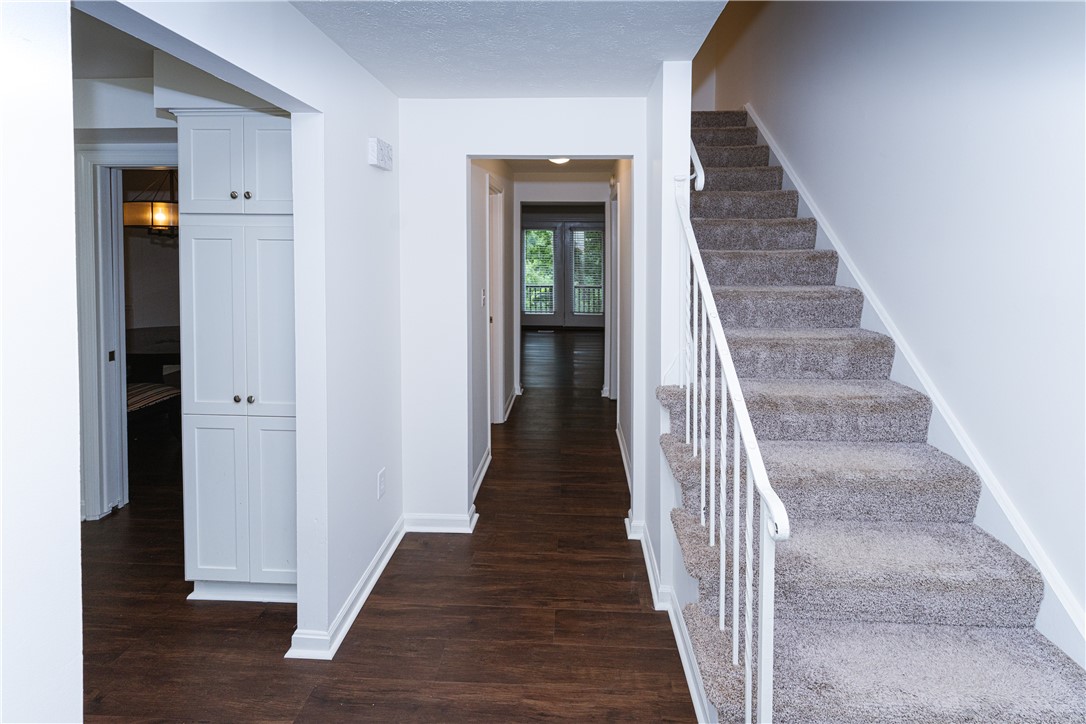 Murrysville, Pennsylvania 15668, United States, 3 Bedrooms Bedrooms, ,3 BathroomsBathrooms,Residential,Pending,181907