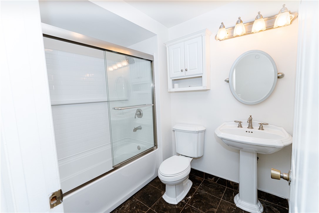 Murrysville, Pennsylvania 15668, United States, 3 Bedrooms Bedrooms, ,3 BathroomsBathrooms,Residential,Pending,181907