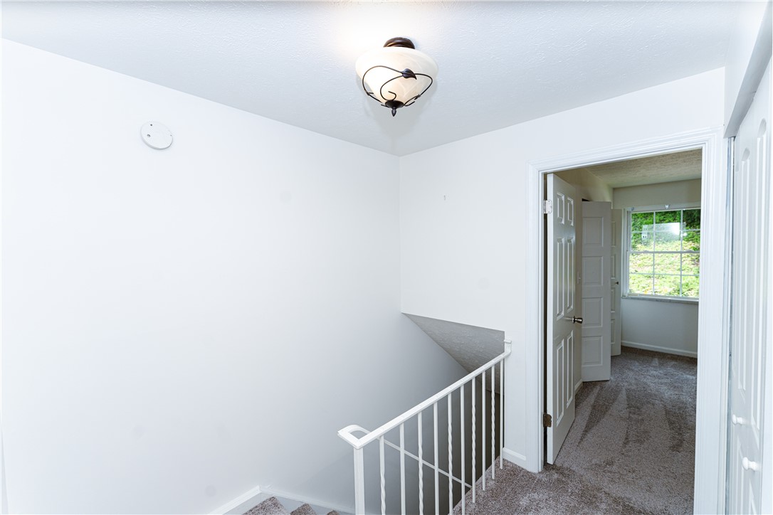 Murrysville, Pennsylvania 15668, United States, 3 Bedrooms Bedrooms, ,3 BathroomsBathrooms,Residential,Pending,181907