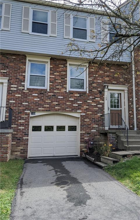 Photo of 109 Scott Ln, Venetia, PA 15367 (MLS # 1761375)