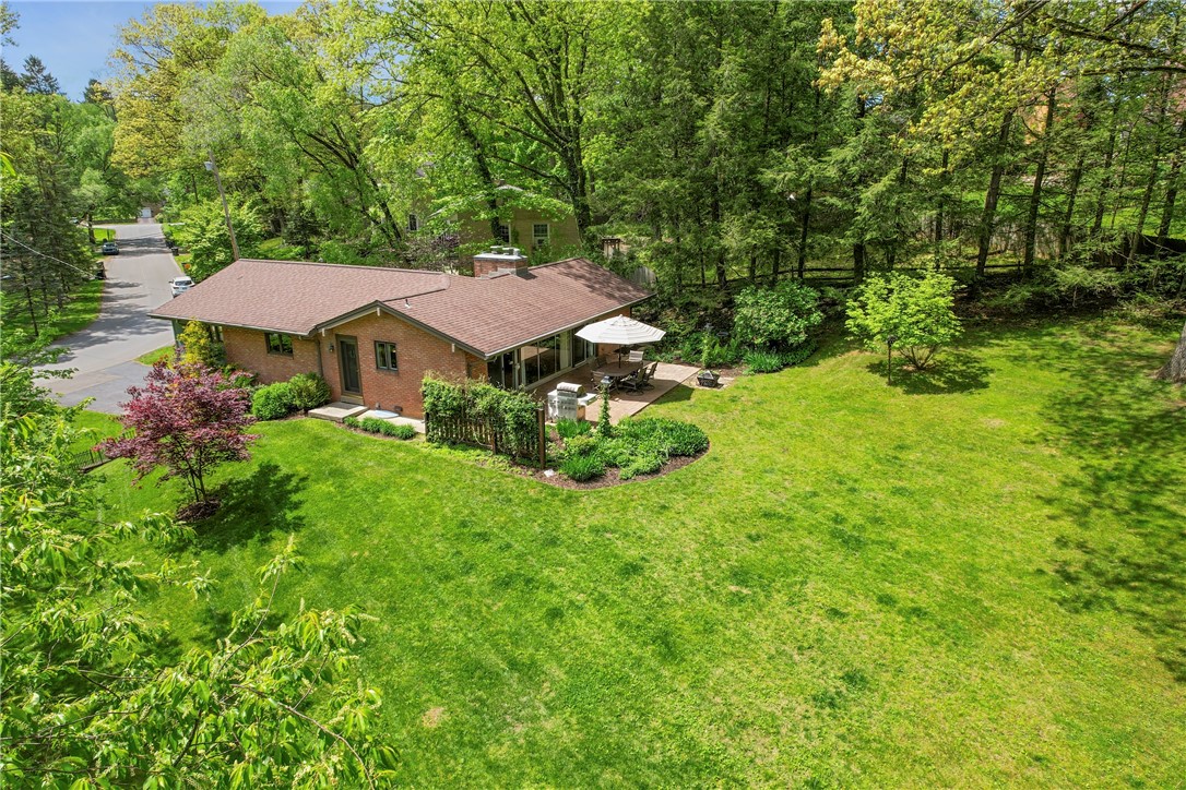 Ross Twp, Pennsylvania 15229, United States, 3 Bedrooms Bedrooms, ,3 BathroomsBathrooms,Residential,Pending,129017