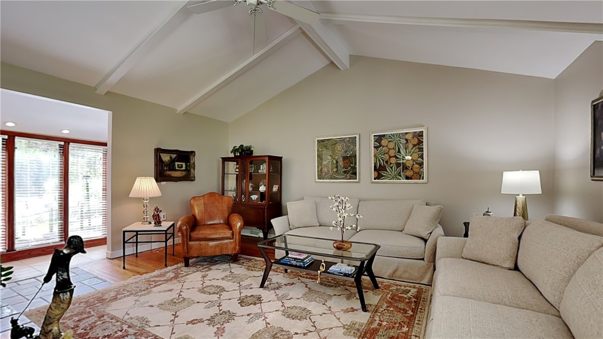 Ross Twp, Pennsylvania 15229, United States, 3 Bedrooms Bedrooms, ,3 BathroomsBathrooms,Residential,Pending,129017