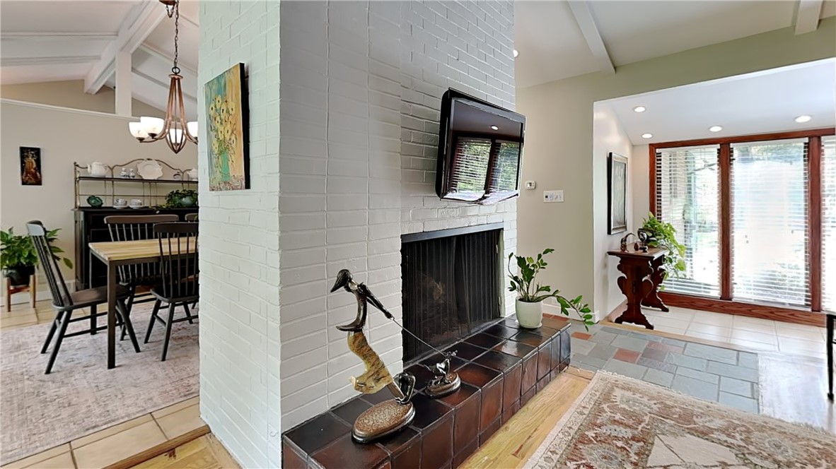 Ross Twp, Pennsylvania 15229, United States, 3 Bedrooms Bedrooms, ,3 BathroomsBathrooms,Residential,Pending,129017