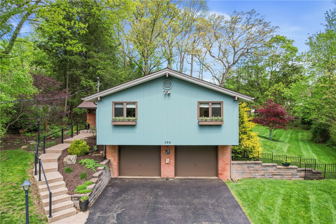 Ross Twp, Pennsylvania 15229, United States, 3 Bedrooms Bedrooms, ,3 BathroomsBathrooms,Residential,Pending,129017