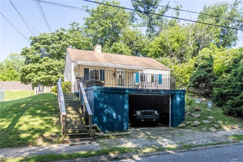 Photo for 24 Circle St