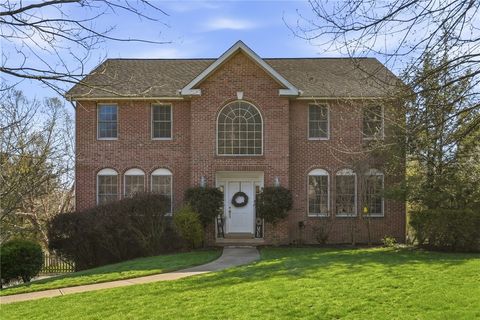 Photo of 5010 Northfield Dr, Gibsonia, PA 15044 (MLS # 1748719)