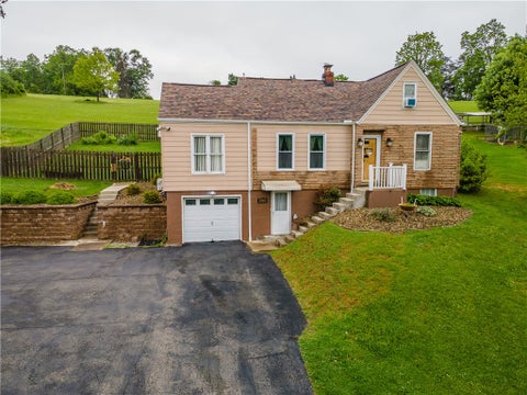 Homes For Sale - 2982 Route 136<br/> Somerset, PA 15332