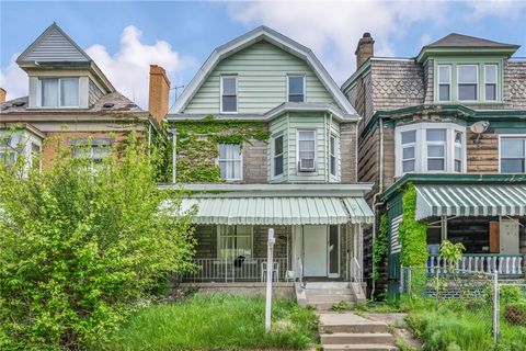 Photo of 7145 Race St, Pittsburgh, PA 15208 (MLS # 1751761)