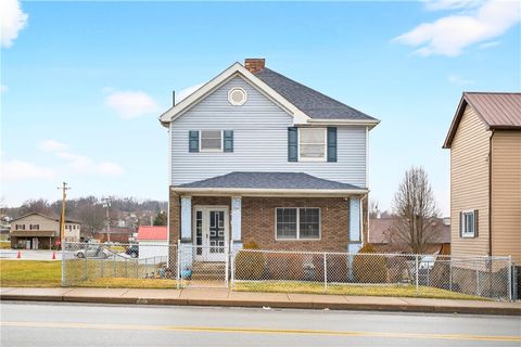Photo of 165 N Diamond St, Mount Pleasant, PA 15666 (MLS # 1740800)