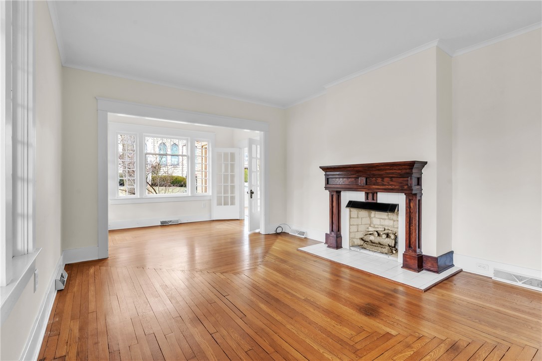 Zelienople Boro, Pennsylvania 16063, United States, 3 Bedrooms Bedrooms, ,1 BathroomBathrooms,Residential,Pending,84797