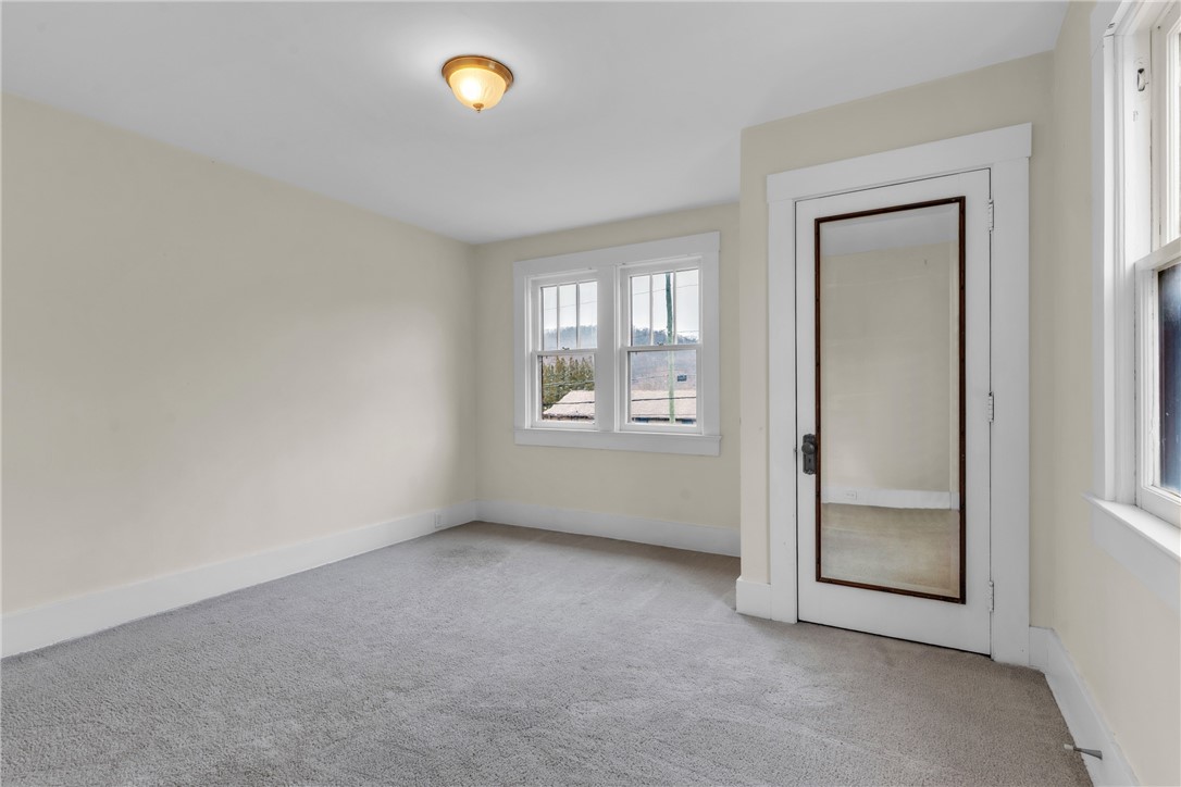 Zelienople Boro, Pennsylvania 16063, United States, 3 Bedrooms Bedrooms, ,1 BathroomBathrooms,Residential,Pending,84797
