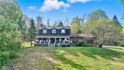 Photo of 257 Shaffer Rd, Beaver Falls, PA 15010 (MLS # 1725380)