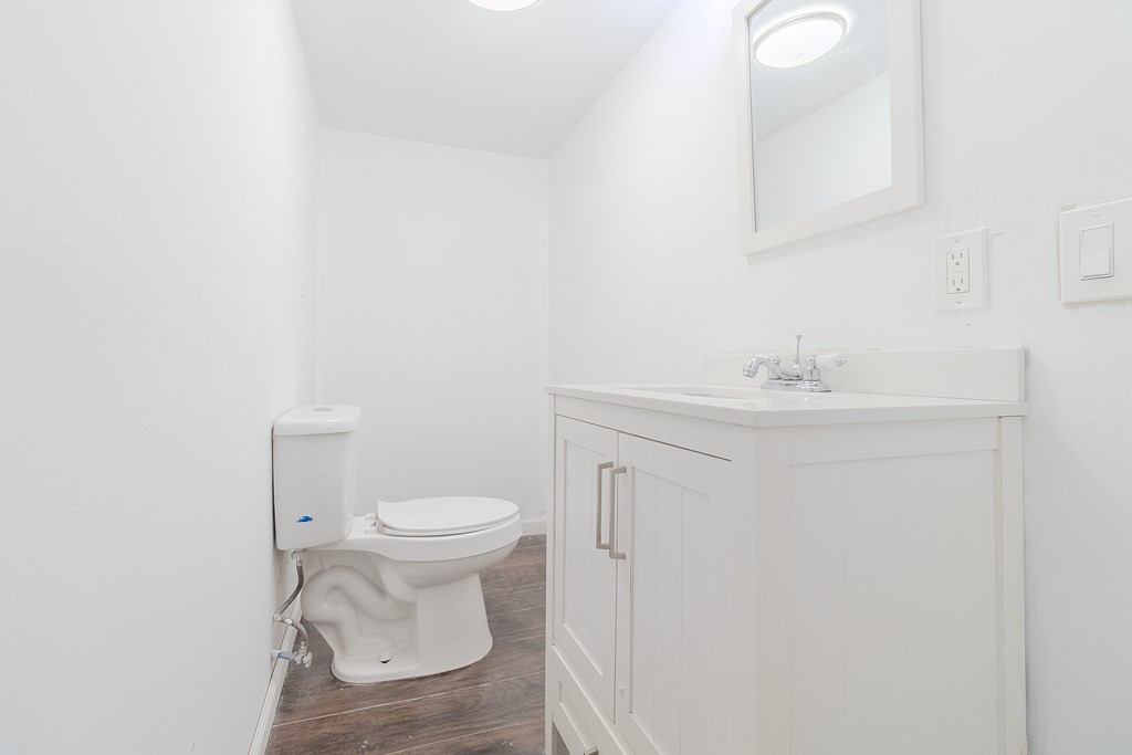 Verona, Pennsylvania 15147, United States, 3 Bedrooms Bedrooms, ,3 BathroomsBathrooms,Residential,Active,234080