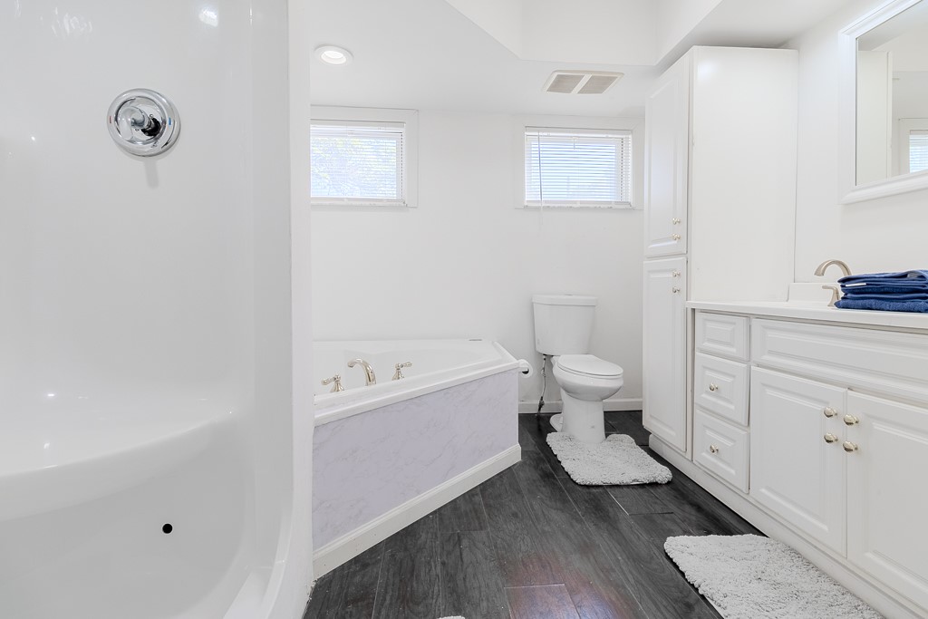 Verona, Pennsylvania 15147, United States, 3 Bedrooms Bedrooms, ,3 BathroomsBathrooms,Residential,Active,234080