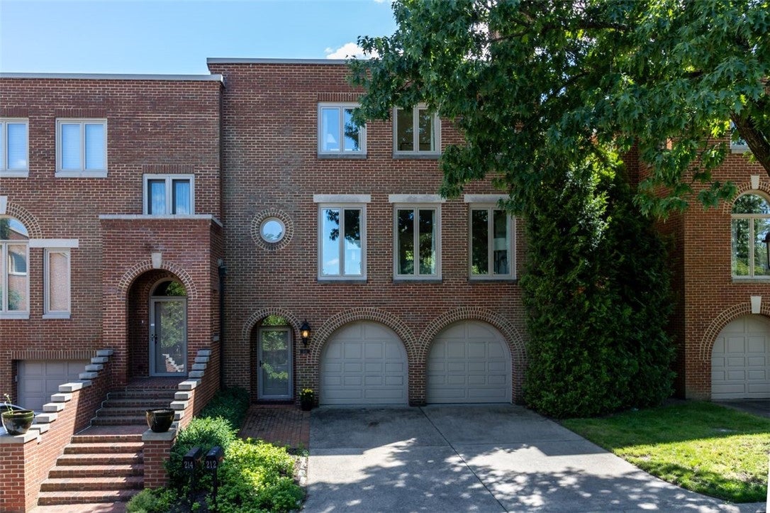212 Schenley Road