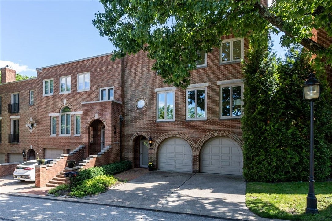 212 Schenley Road