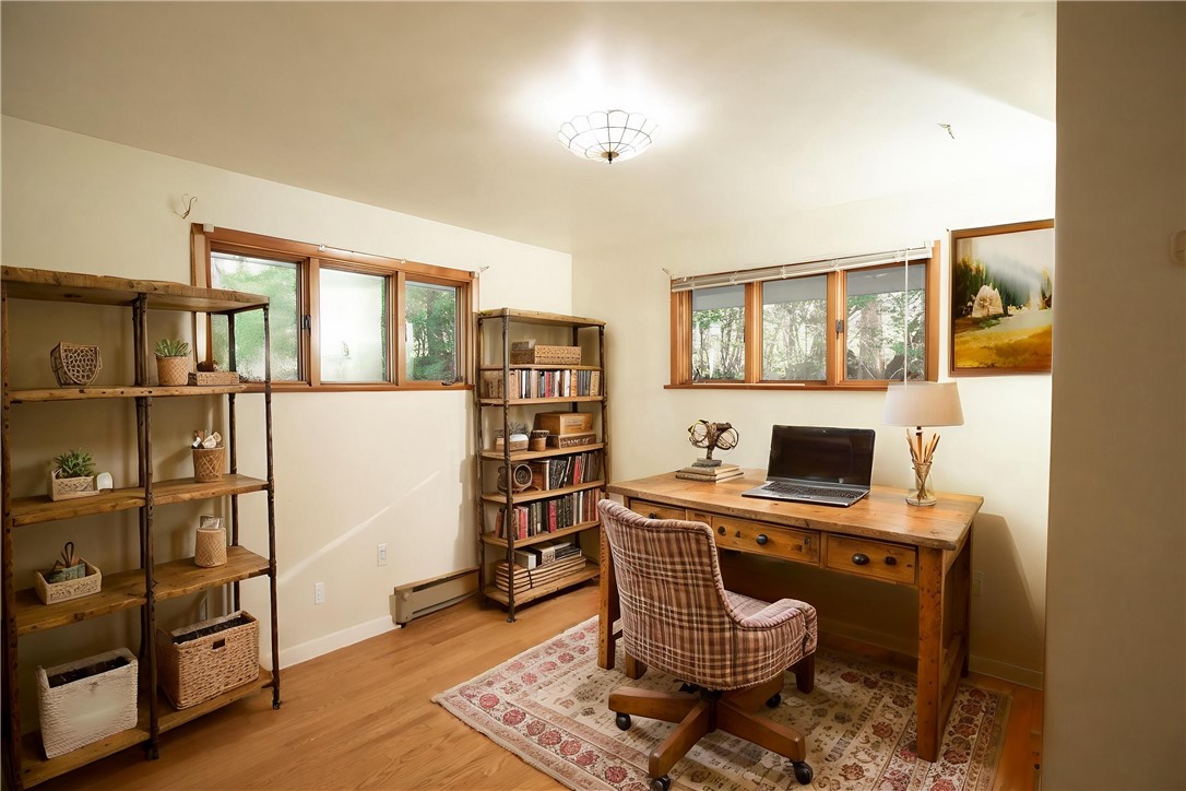 Moon/Crescent Twp, Pennsylvania 15046, United States, 3 Bedrooms Bedrooms, ,2 BathroomsBathrooms,Residential,Active,89071