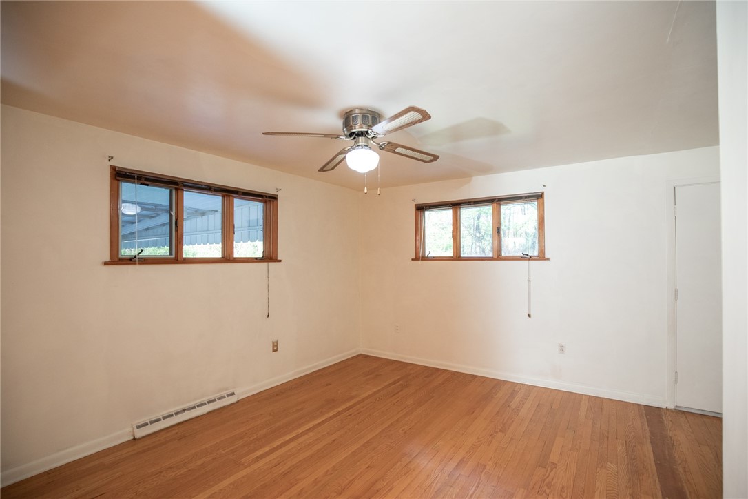 Moon/Crescent Twp, Pennsylvania 15046, United States, 3 Bedrooms Bedrooms, ,2 BathroomsBathrooms,Residential,Active,89071