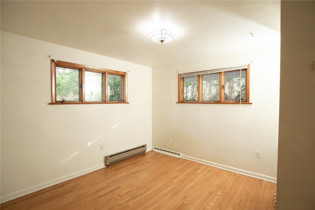 Moon/Crescent Twp, Pennsylvania 15046, United States, 3 Bedrooms Bedrooms, ,2 BathroomsBathrooms,Residential,Active,89071