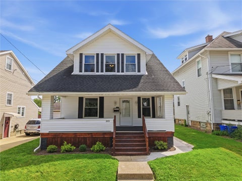 Homes For Sale - 320 E Northview Ave Ave<br/> New Castle, PA 16105