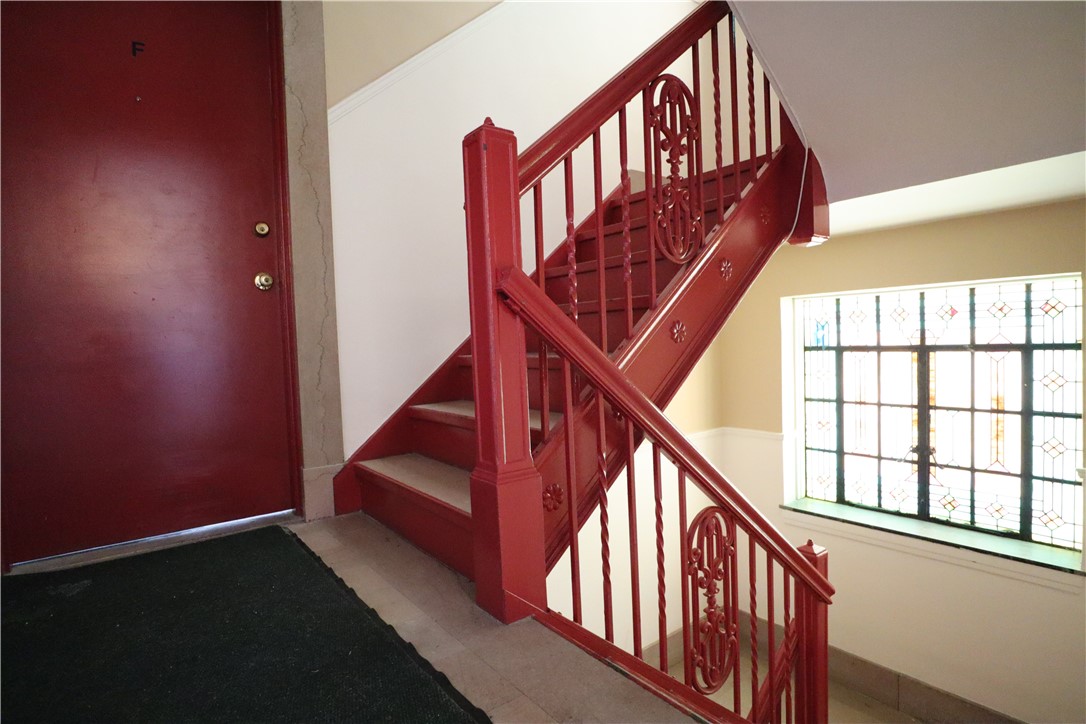 Mt. Lebanon, Pennsylvania 15228, United States, 1 Bedroom Bedrooms, ,1 BathroomBathrooms,Residential,Active,82668